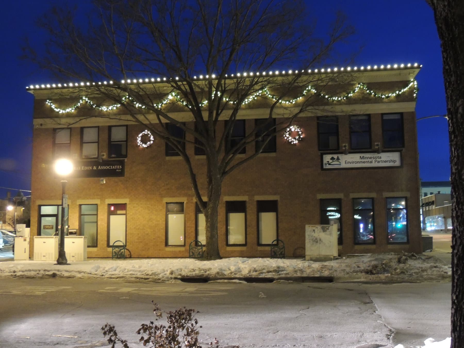 Warm White LED, Garland, Wreaths, St. Paul, MN