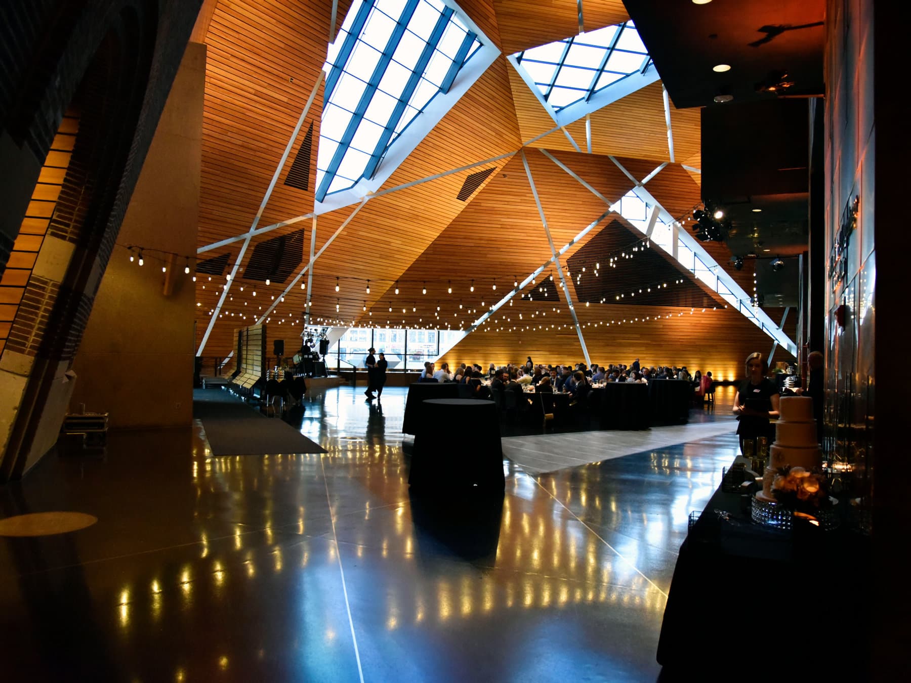 McNamara Alumni Center, Minneapolis, MN