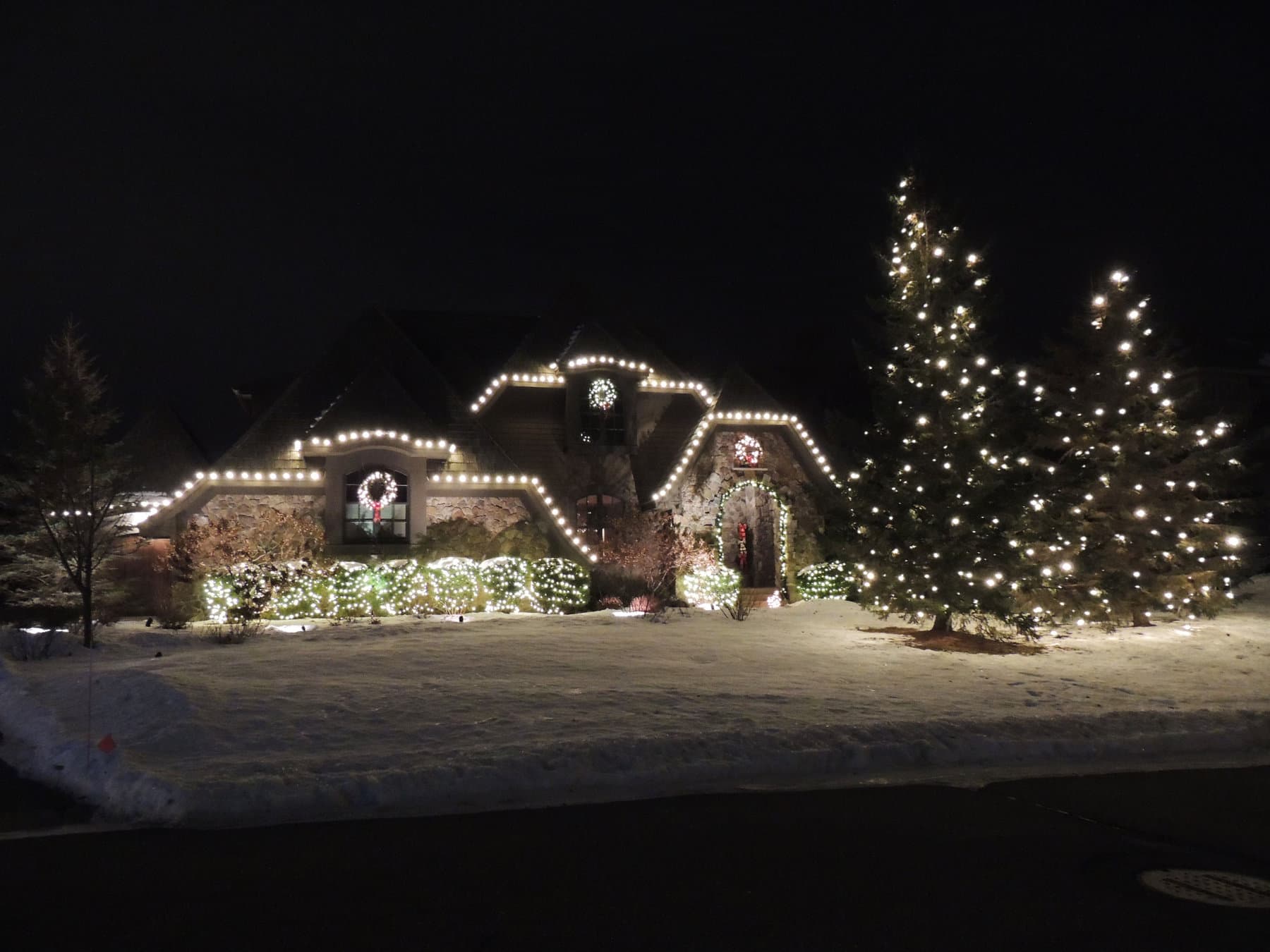 Warm White LED, Wreaths, Wayzata, MN